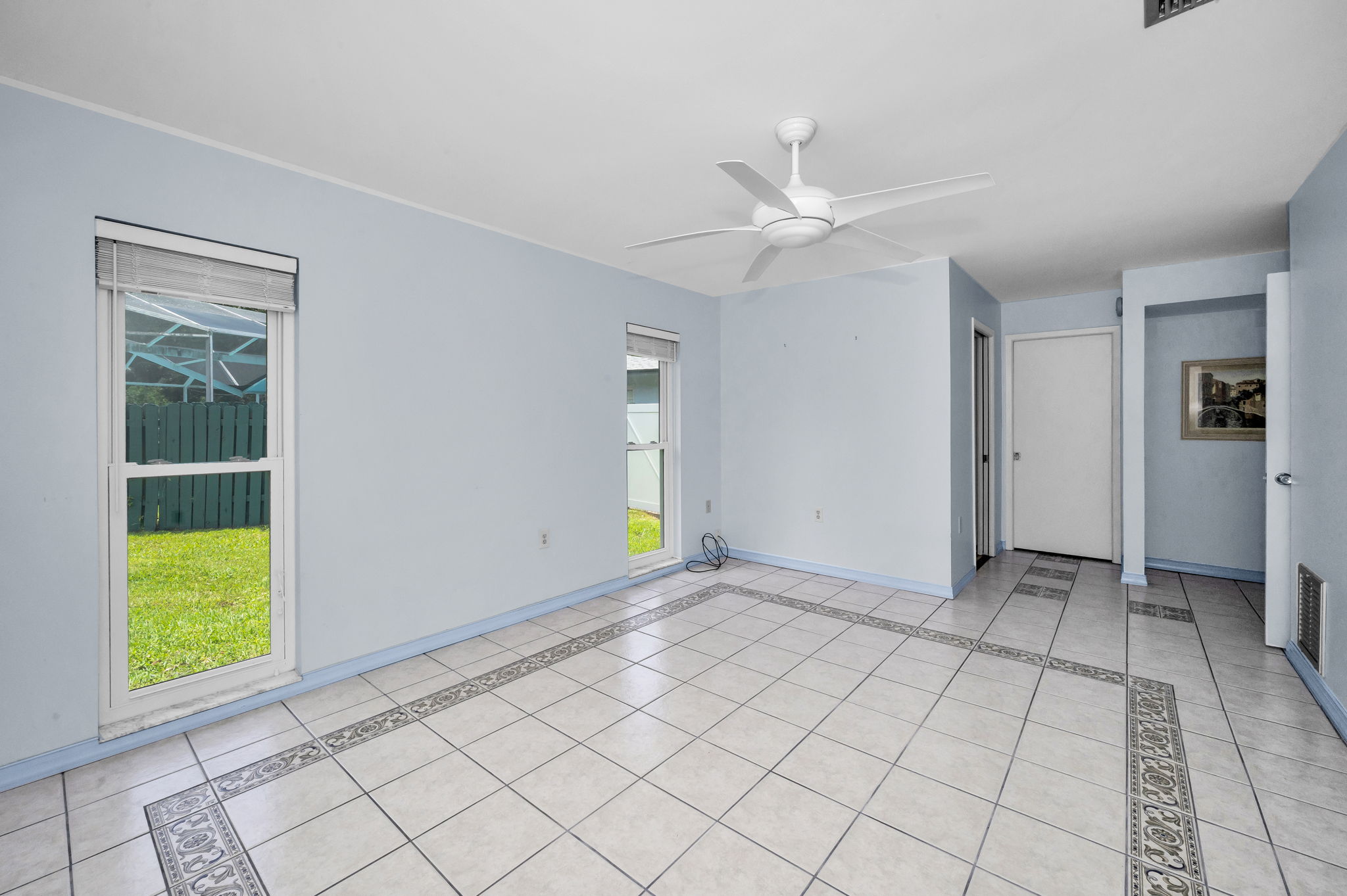 Master Bedroom1b