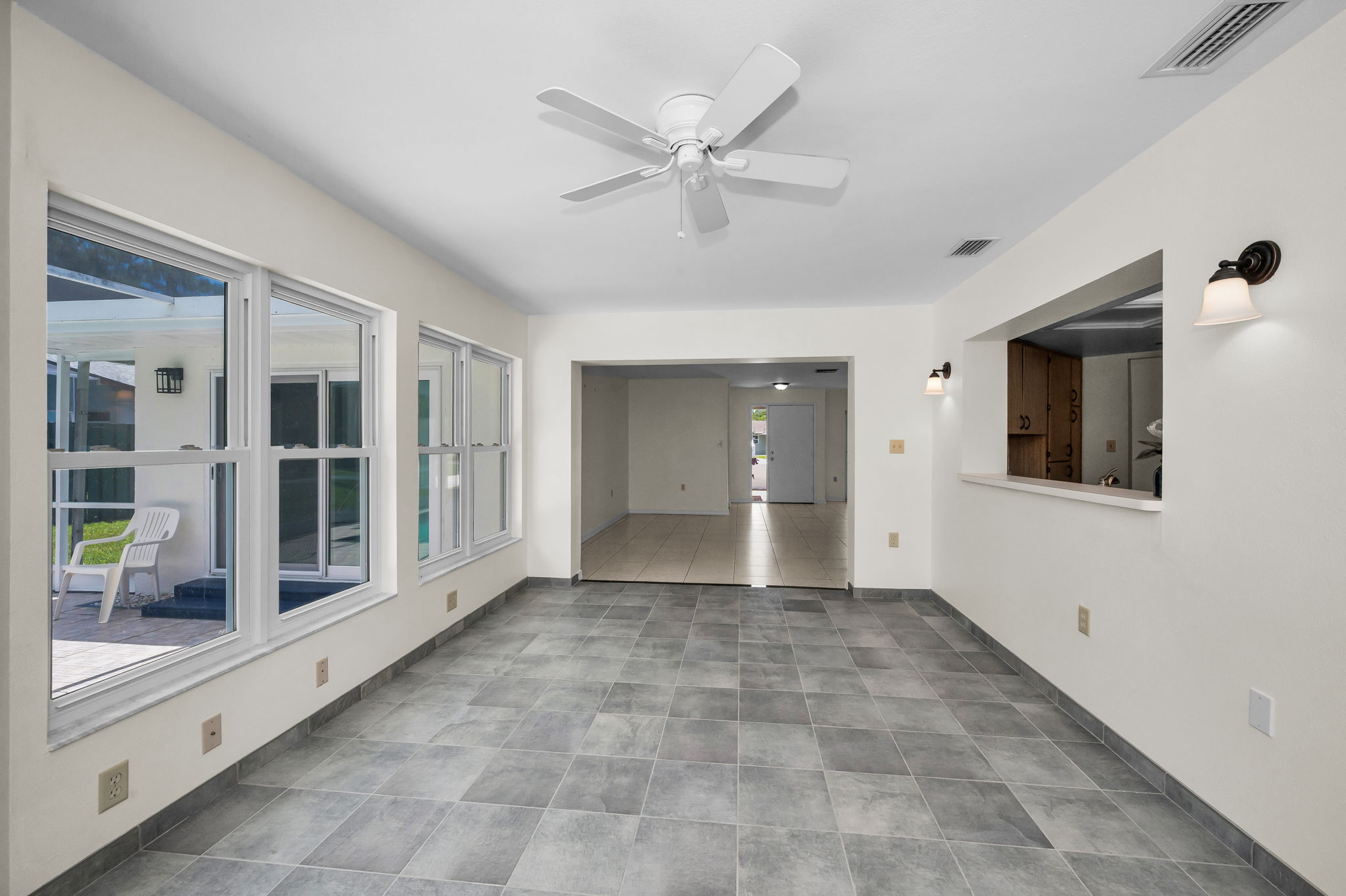 Sun Room3