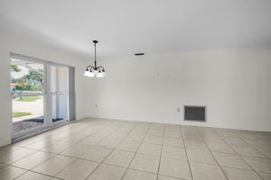 Dining Room3