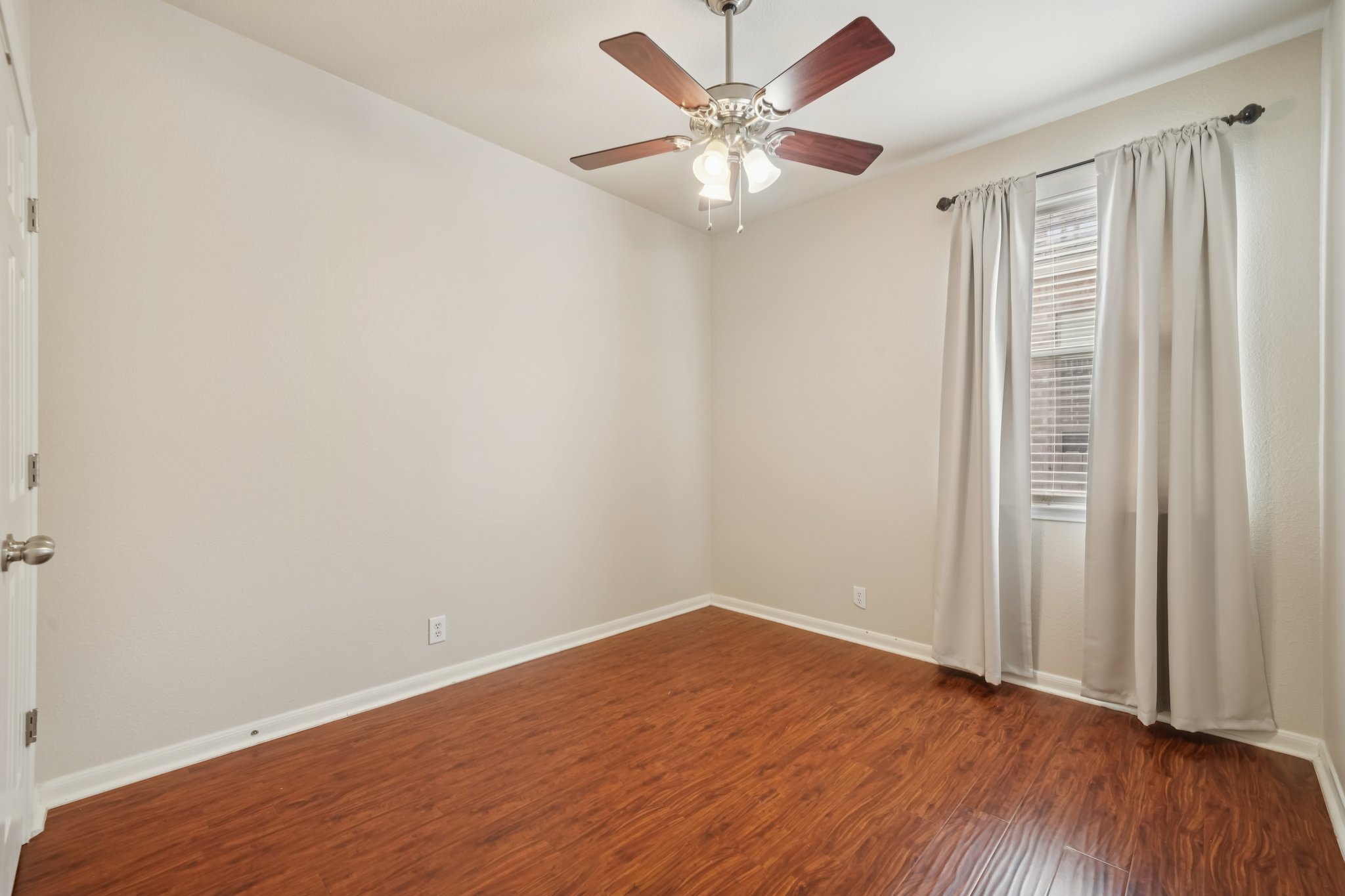 Highline Trl-S1403-044.jpg