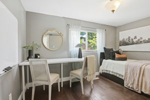  Photo 37