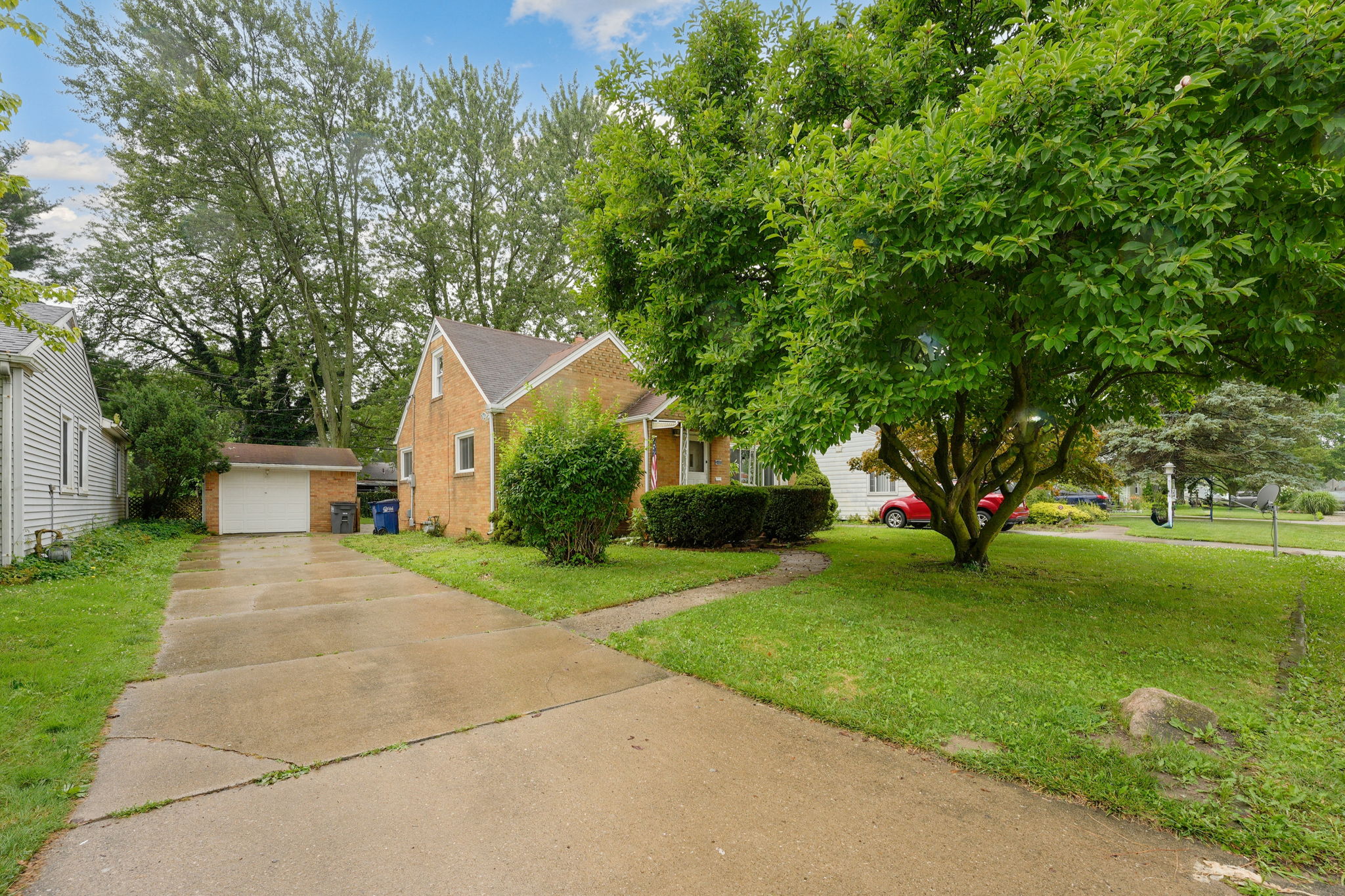 3411 Schneider Rd, Toledo, OH 43614