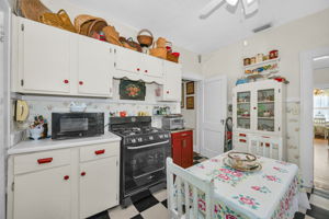 Kitchen 3