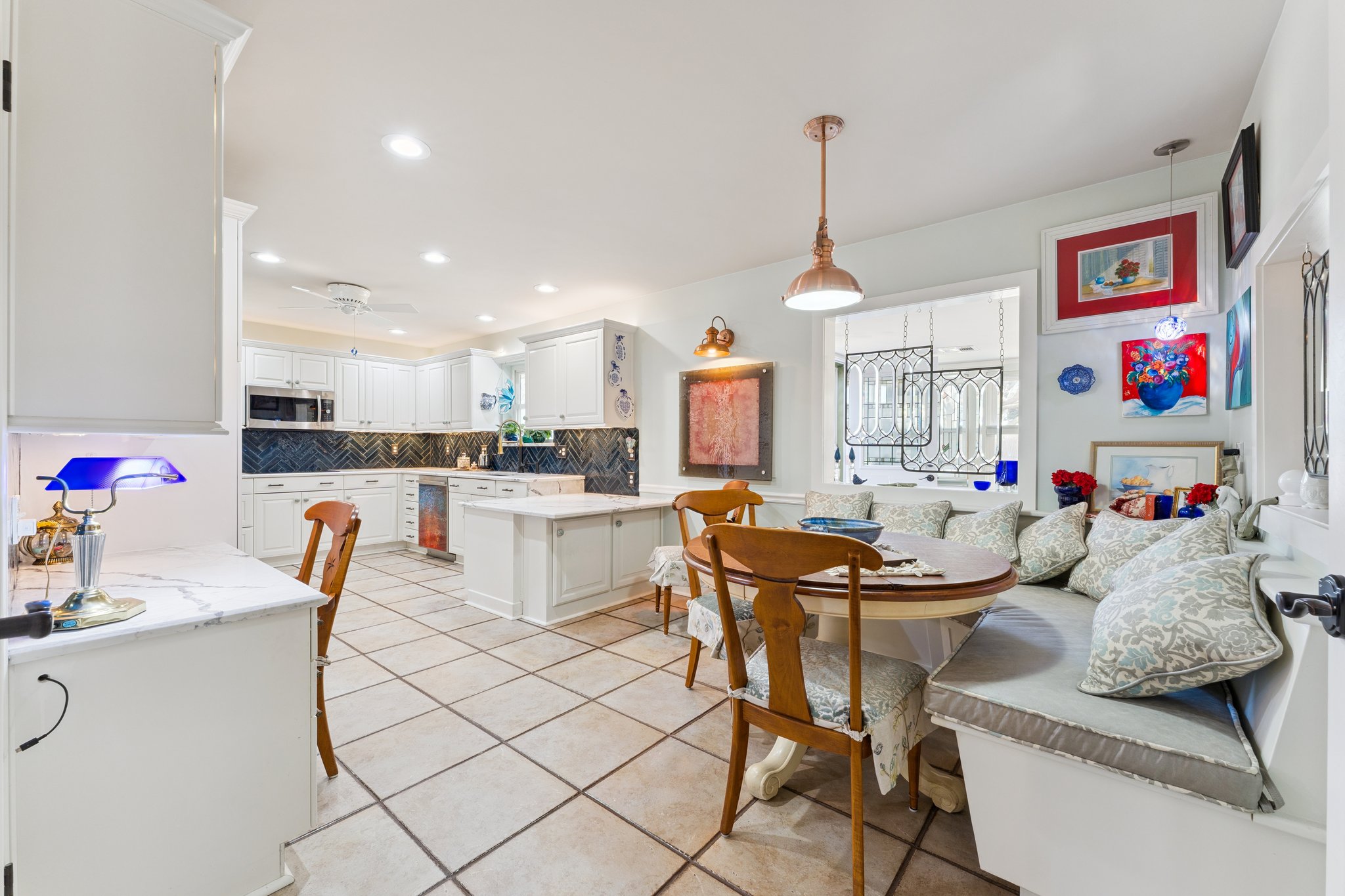 3413 NW 65th Terrace_019.jpg