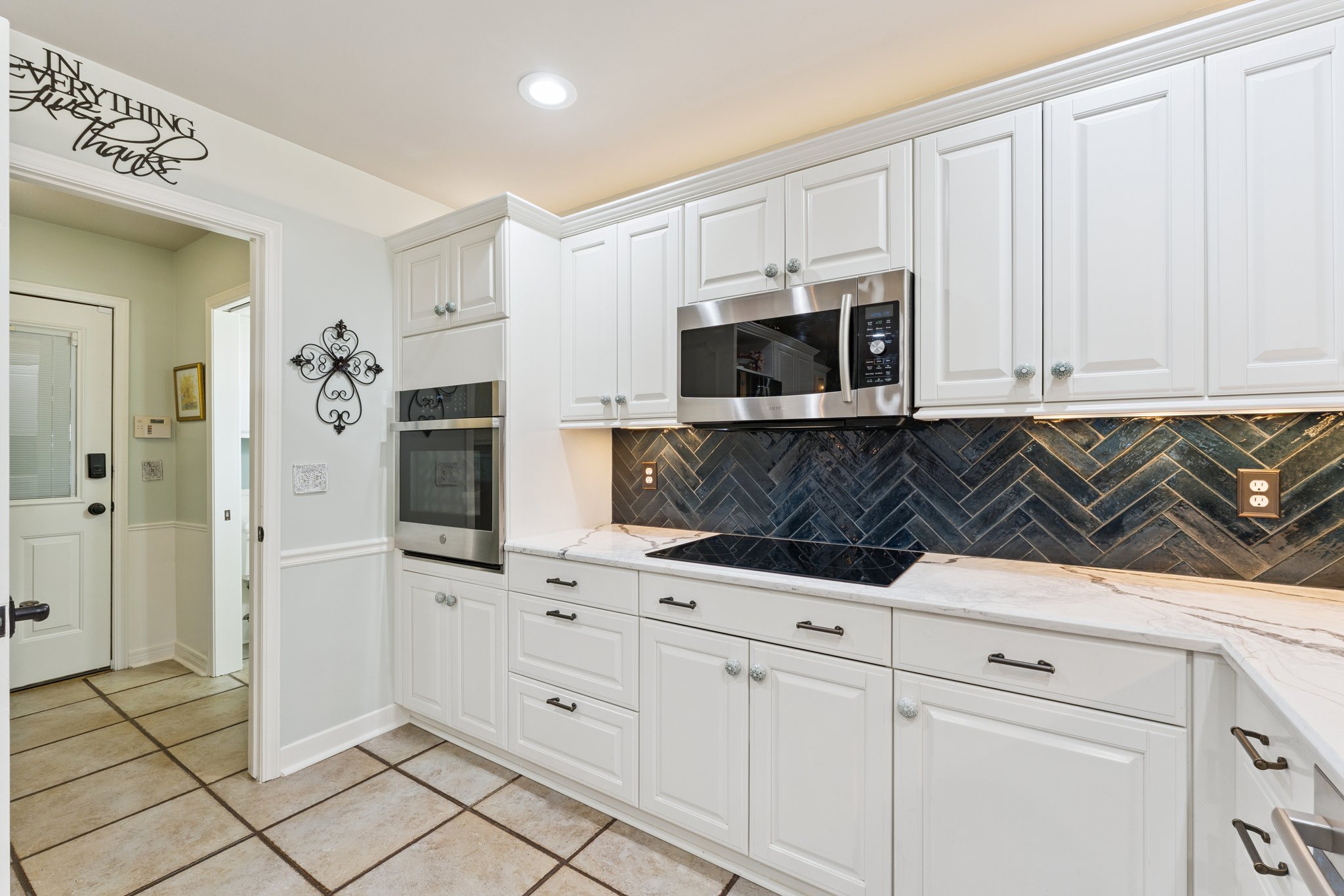 3413 NW 65th Terrace_027.jpg