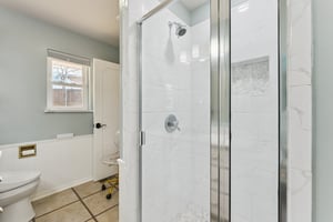 3413 NW 65th Terrace_031.jpg