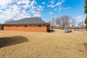 3413 NW 65th Terrace_051.jpg