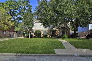  Photo 0