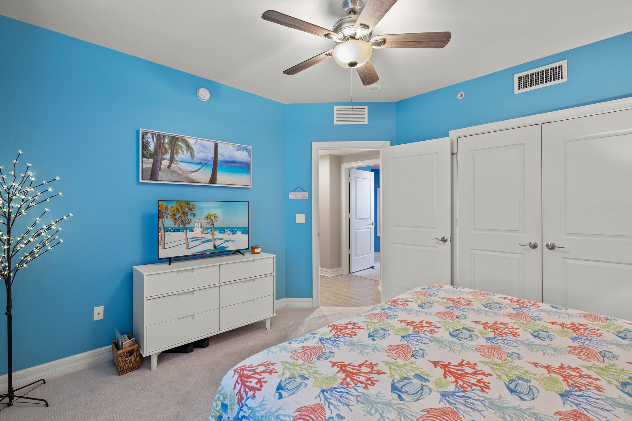 Guest Bedroom 1 - 2 of 2