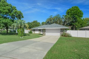 3414 S Crossbill Loop, Inverness, FL 34450, USA Photo 1