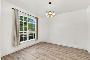 Dining/Flex Space