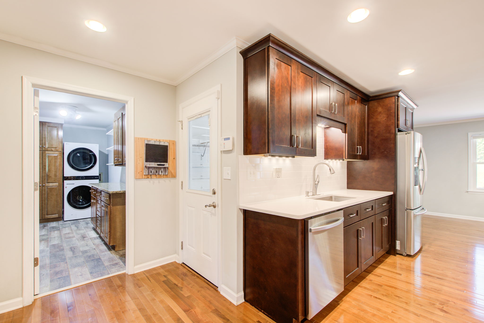 11 Kitchen E Partial w Laundry