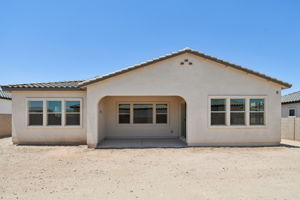 N Tanglewood Pass-2105-034