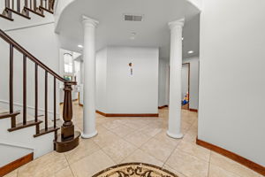  Photo 0