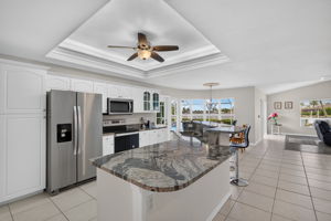 Kitchen 1 of 2