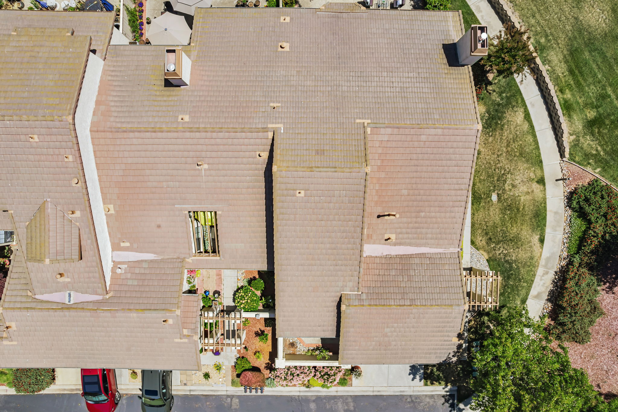 011_AERIAL_ 3417 Avernus