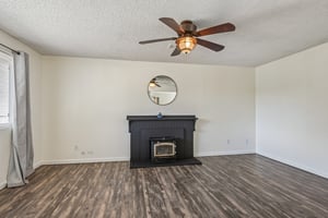 SE Azalea St-S1908-010.jpg