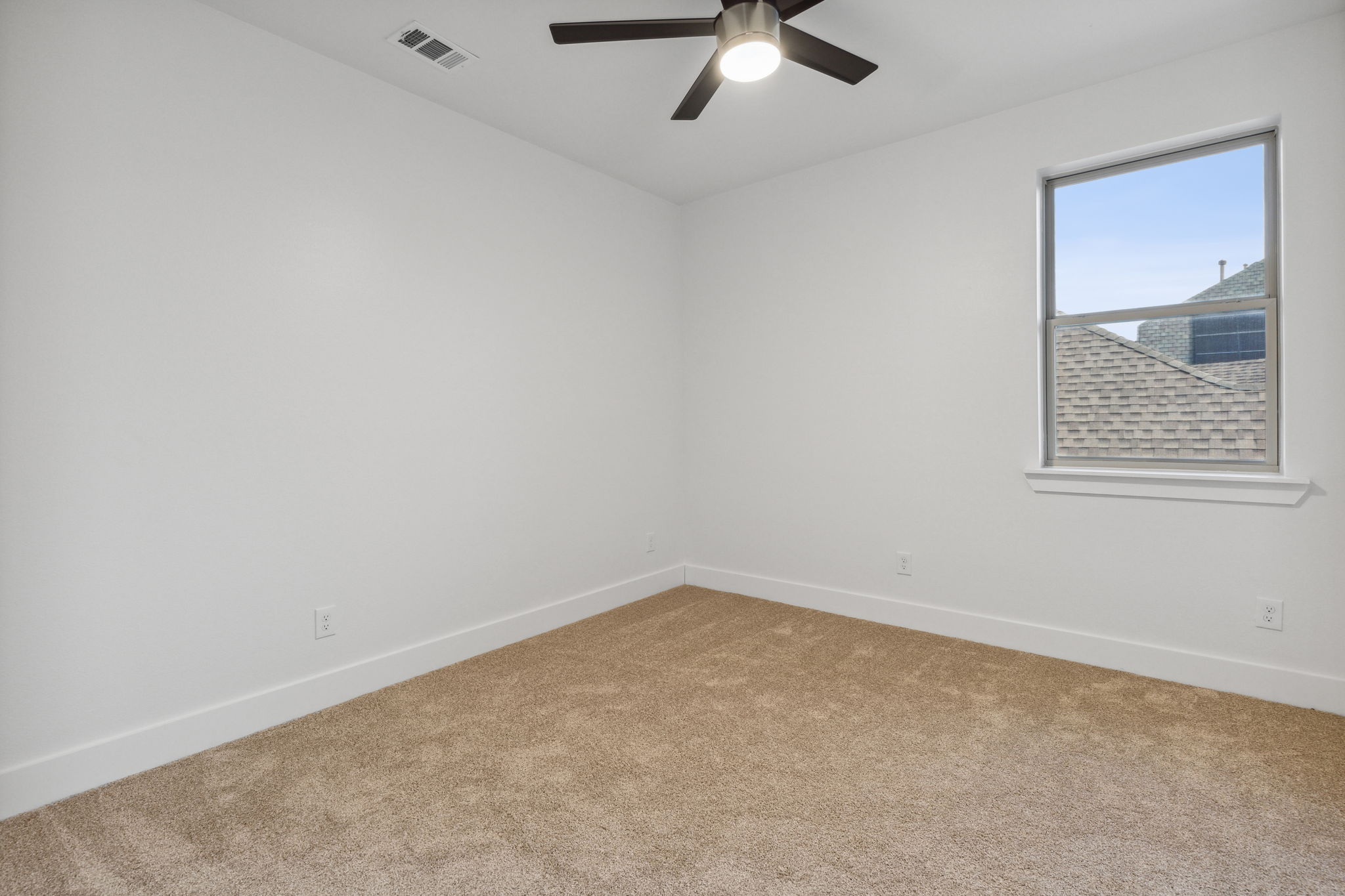 3419Challis_035