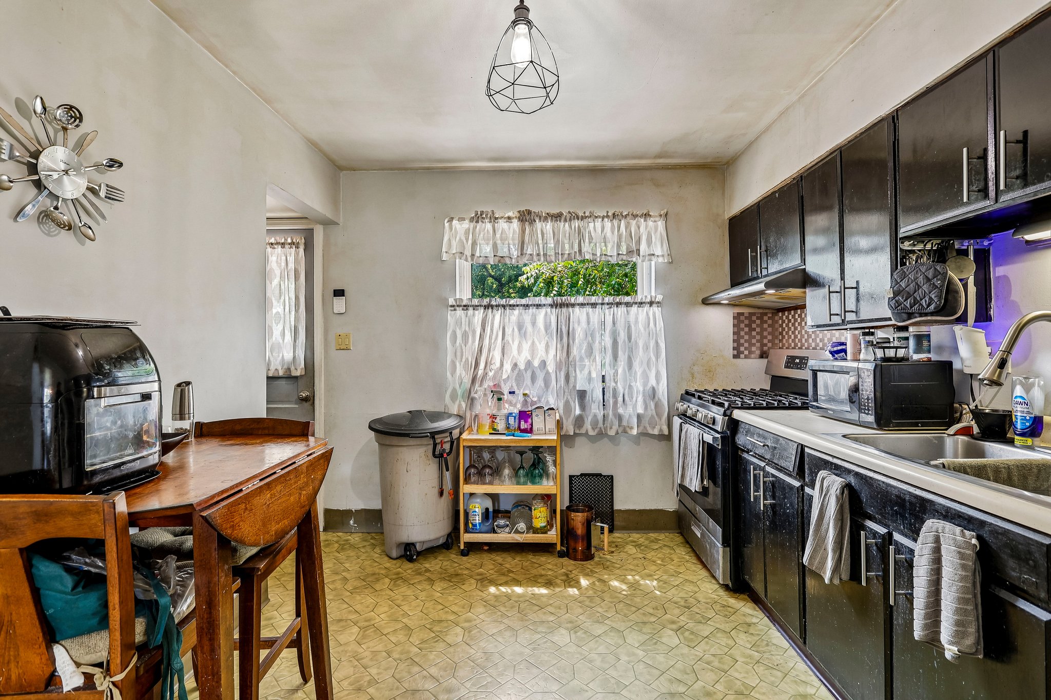 Ferncroft Dr-S1108-016.jpg