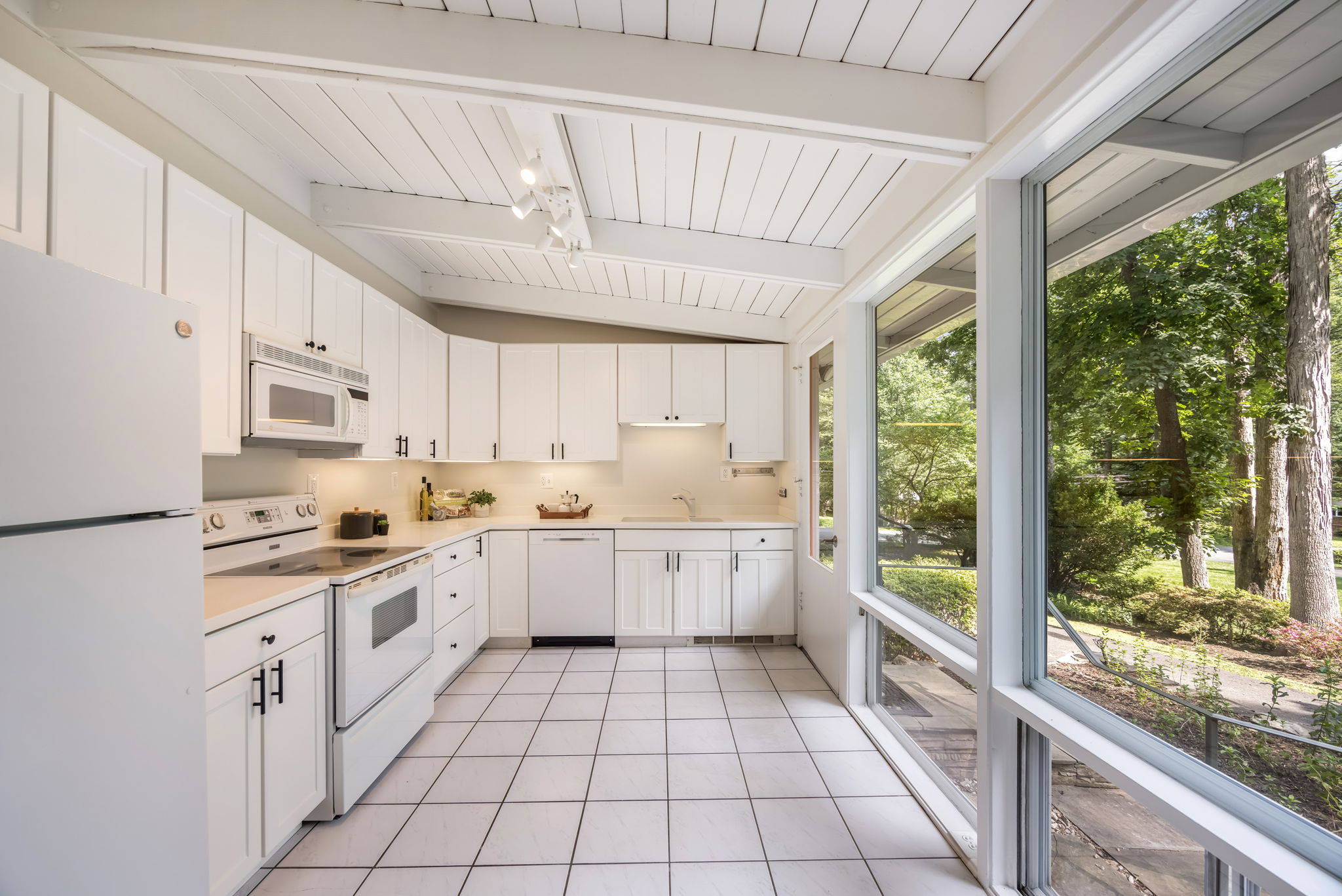 Open Kitchen