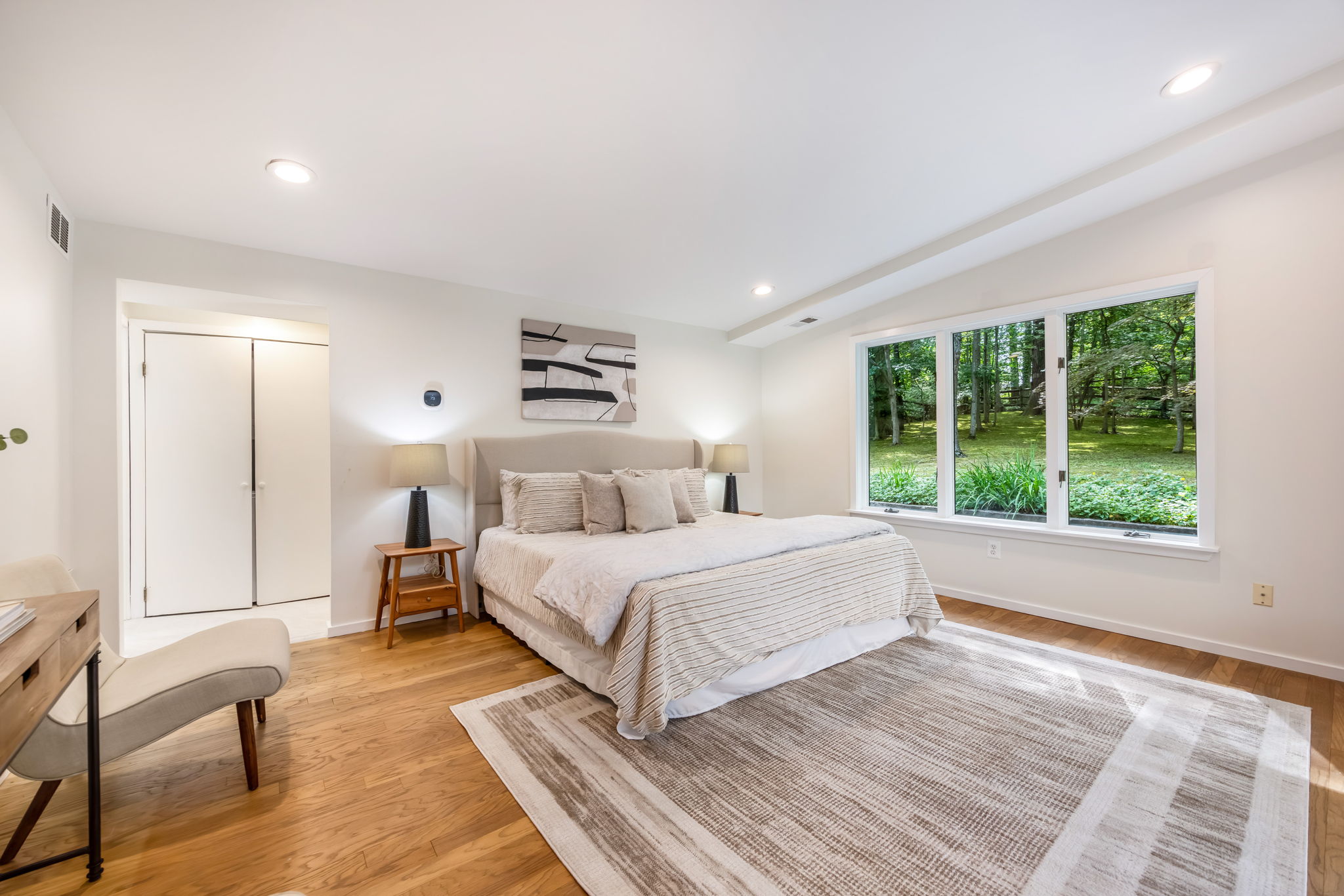 Ensuite Primary Bedroom addition w walk-in closet