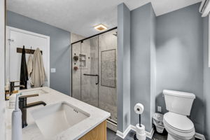  Photo 45