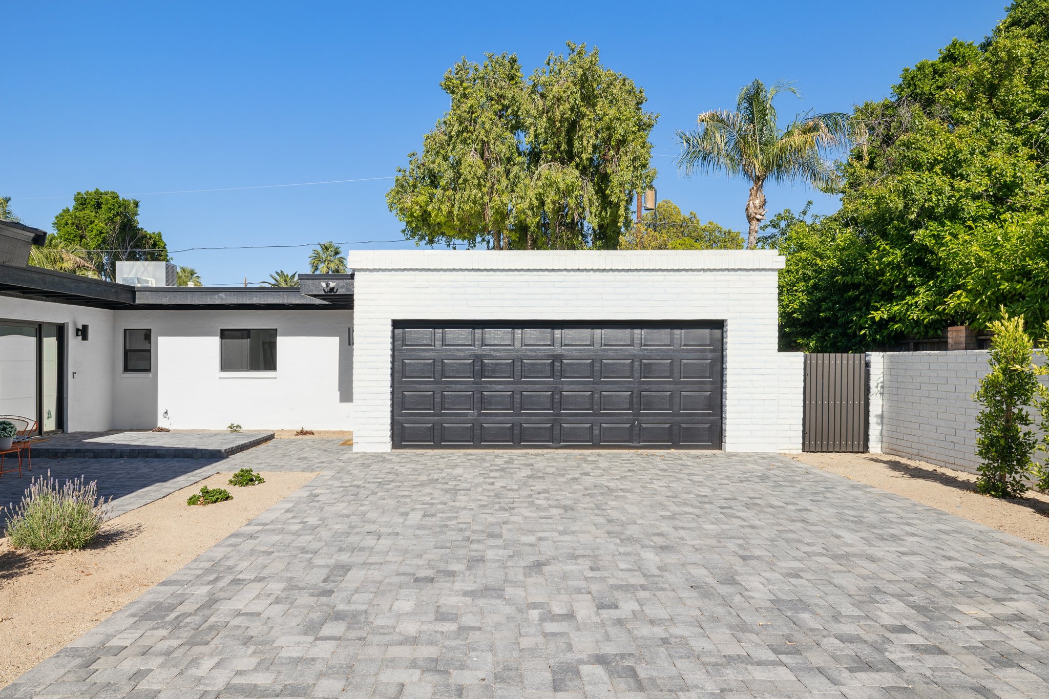 342 E Orangewood Ave, Phoenix, AZ 85020 - 002.jpg