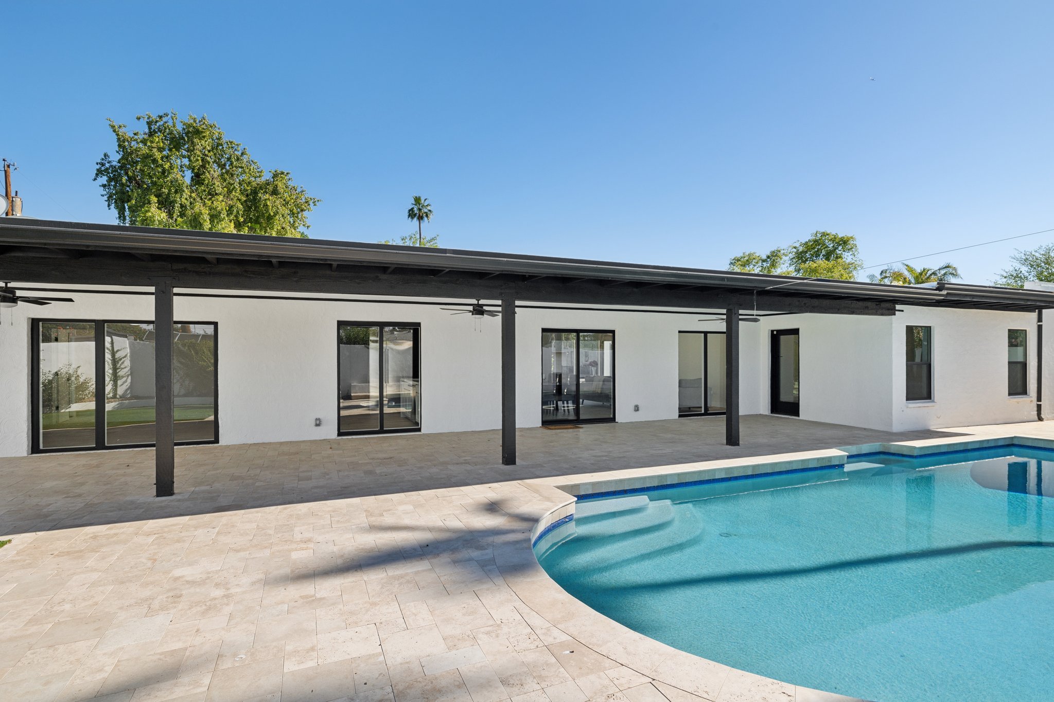342 E Orangewood Ave, Phoenix, AZ 85020 - 044.jpg