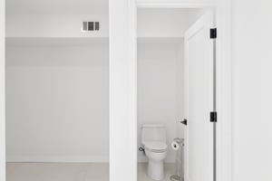 342 E Orangewood Ave, Phoenix, AZ 85020 - 022.jpg