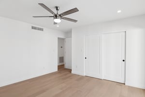 342 E Orangewood Ave, Phoenix, AZ 85020 - 025.jpg