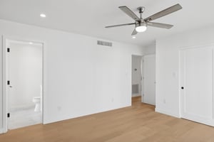 342 E Orangewood Ave, Phoenix, AZ 85020 - 026.jpg