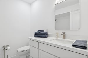 342 E Orangewood Ave, Phoenix, AZ 85020 - 036.jpg