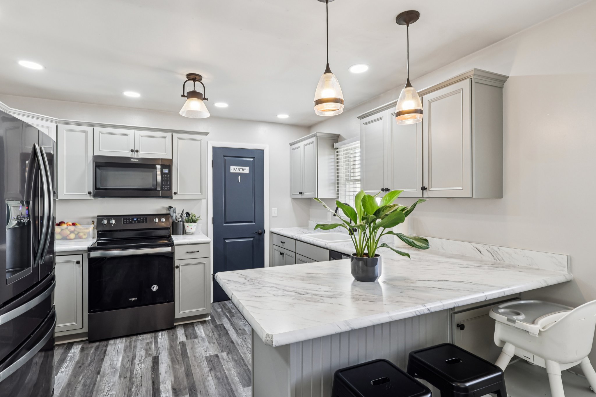 McKinley Ave-S1109-020.jpg