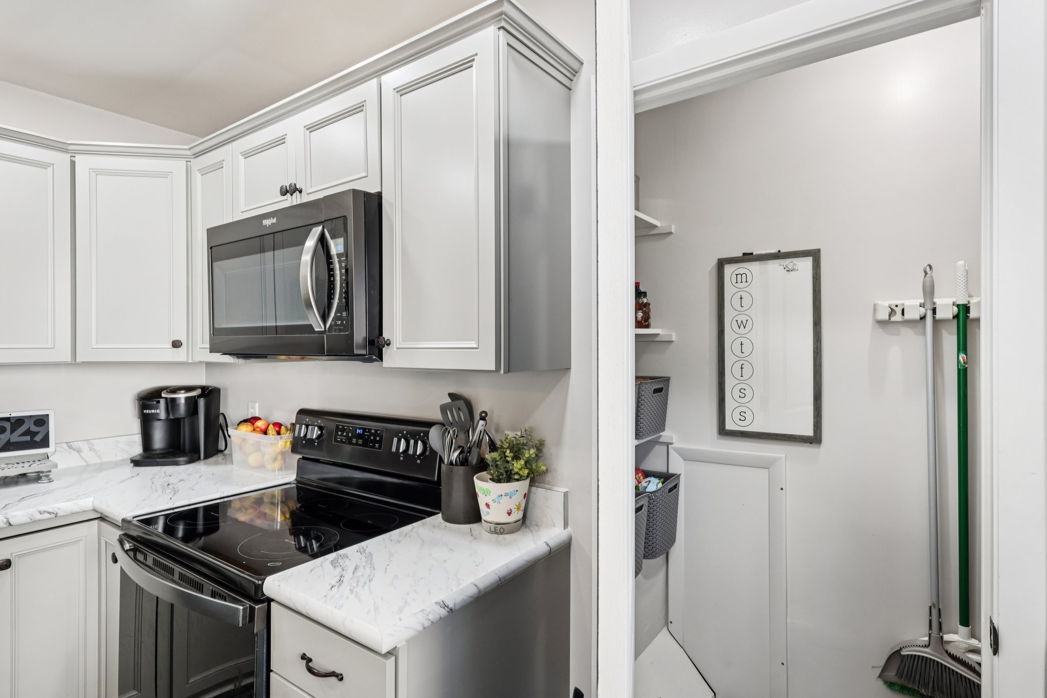McKinley Ave-S1109-026.jpg
