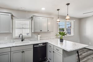 McKinley Ave-S1109-024.jpg