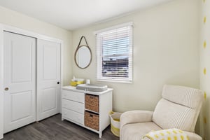 McKinley Ave-S1109-029.jpg