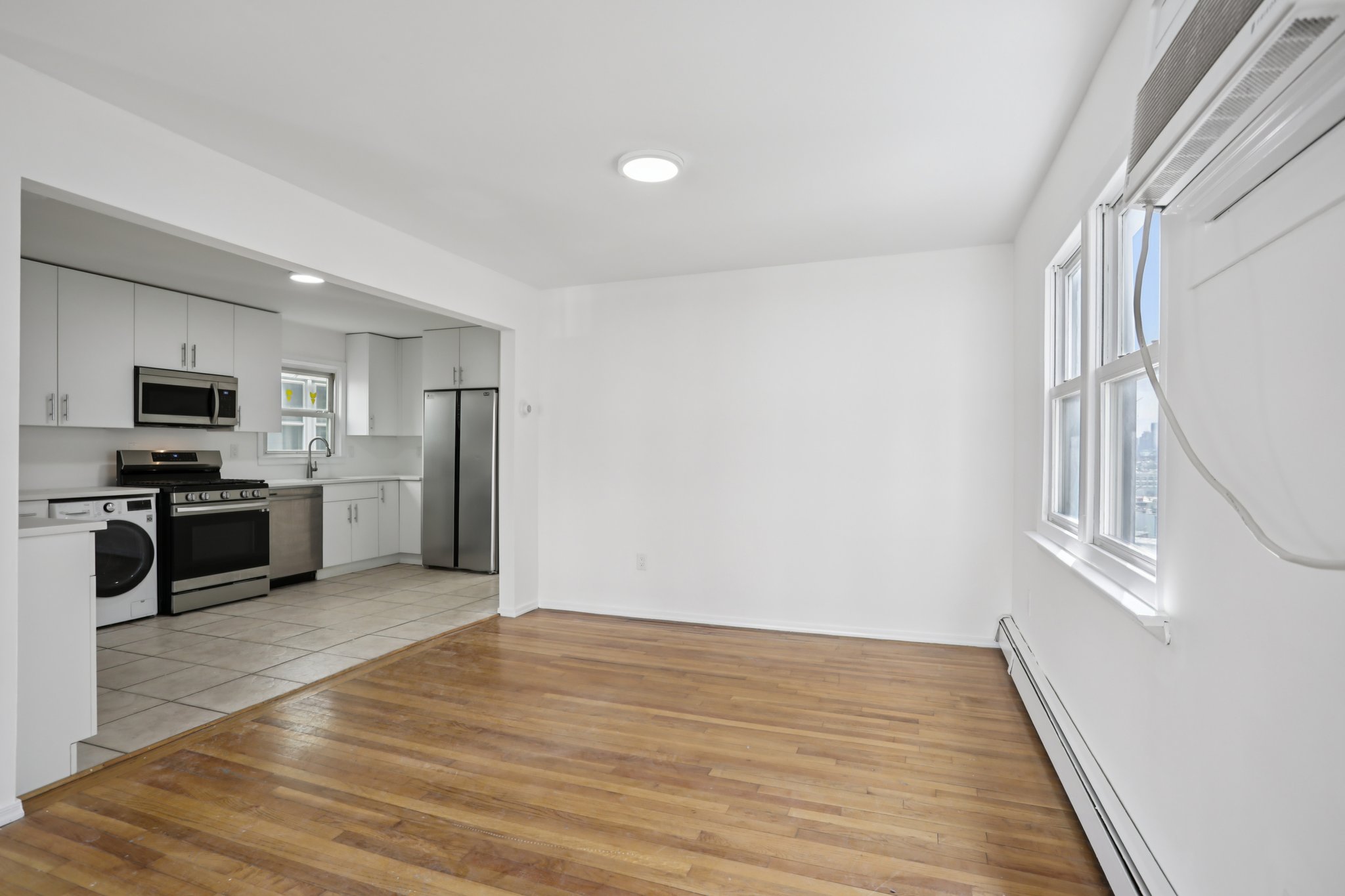 Ogden Ave. 1-S0204-009.jpg