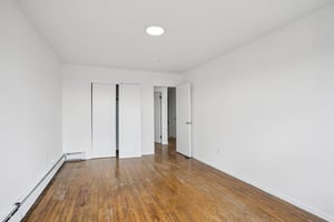 Ogden Ave. 1-S0204-026.jpg