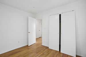 Ogden Ave. 1-S0204-028.jpg