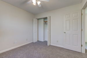  Photo 37