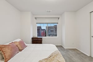 30th Dr-S0411-027.jpg