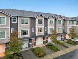 30th Dr-S0411-034.jpg