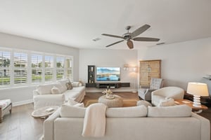 77th St W 101-L1303-012.jpg