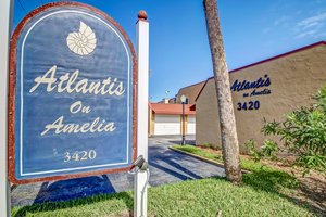 Welcome to Atlantis on Amelia Unit 302