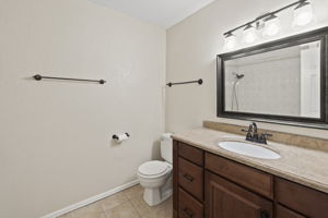  Photo 24