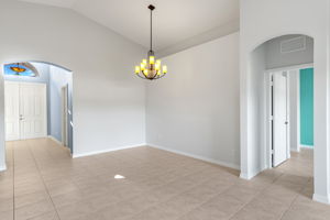 Dining Room (Virtual Staging)