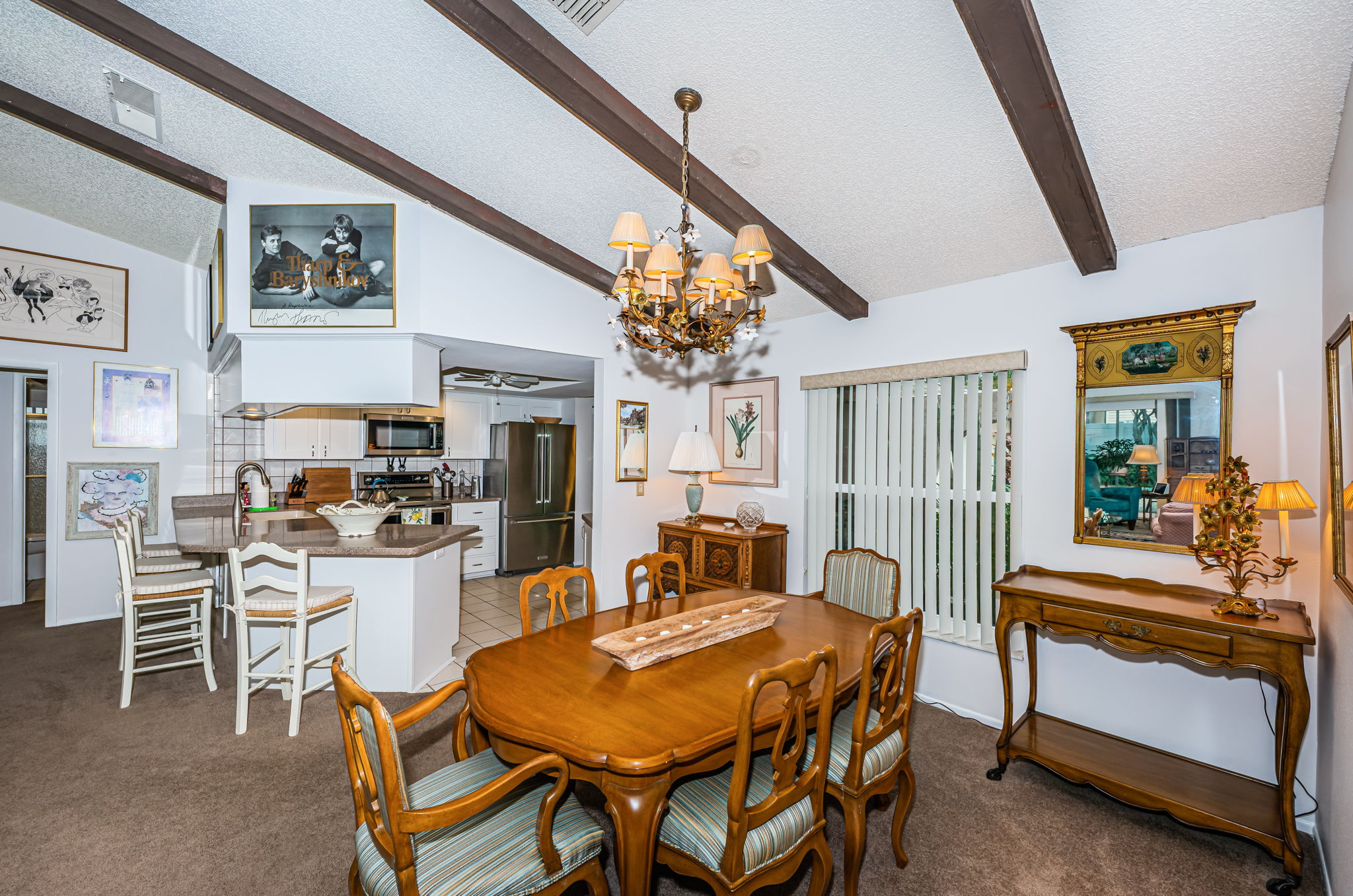 Dining Room 3-2