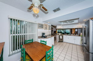 Kitchen Eat-in Area 1