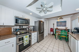 Kitchen 3-2