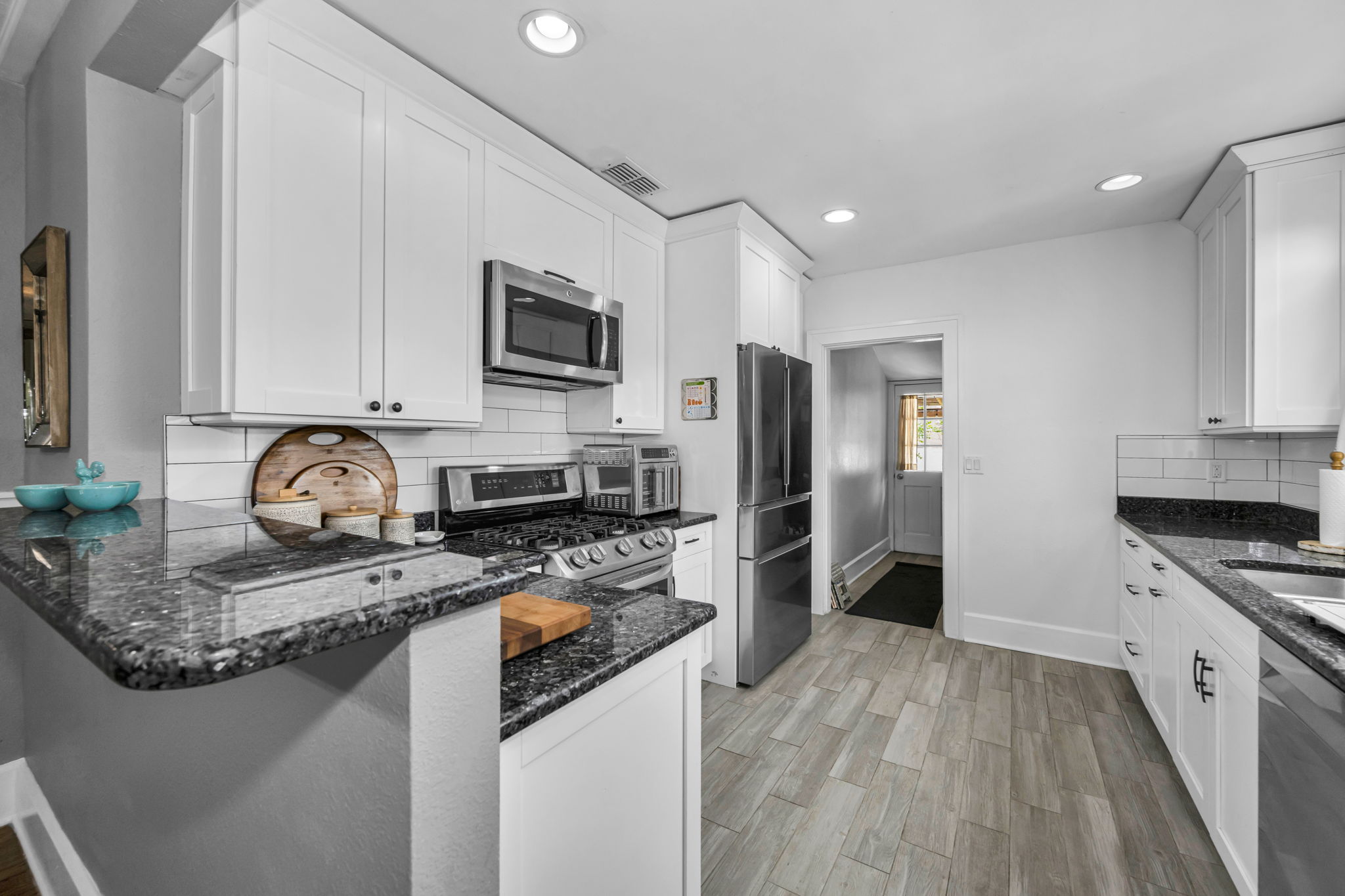 Kitchen 1